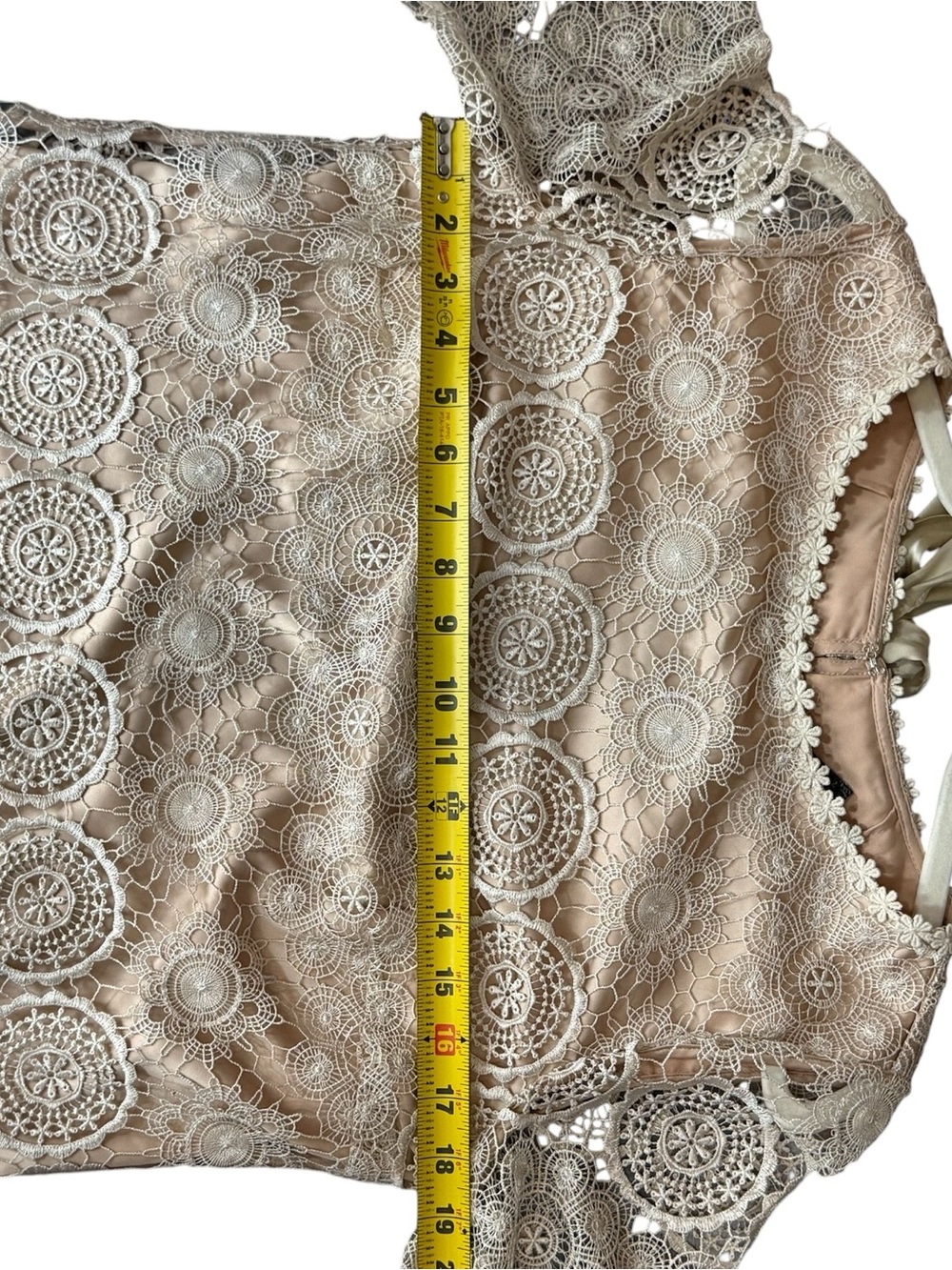 VA ET VIENT Romantic Parisian Lace Shift Dress Silk Bow Back Quiet Luxury, 10 - Picture 9 of 13
